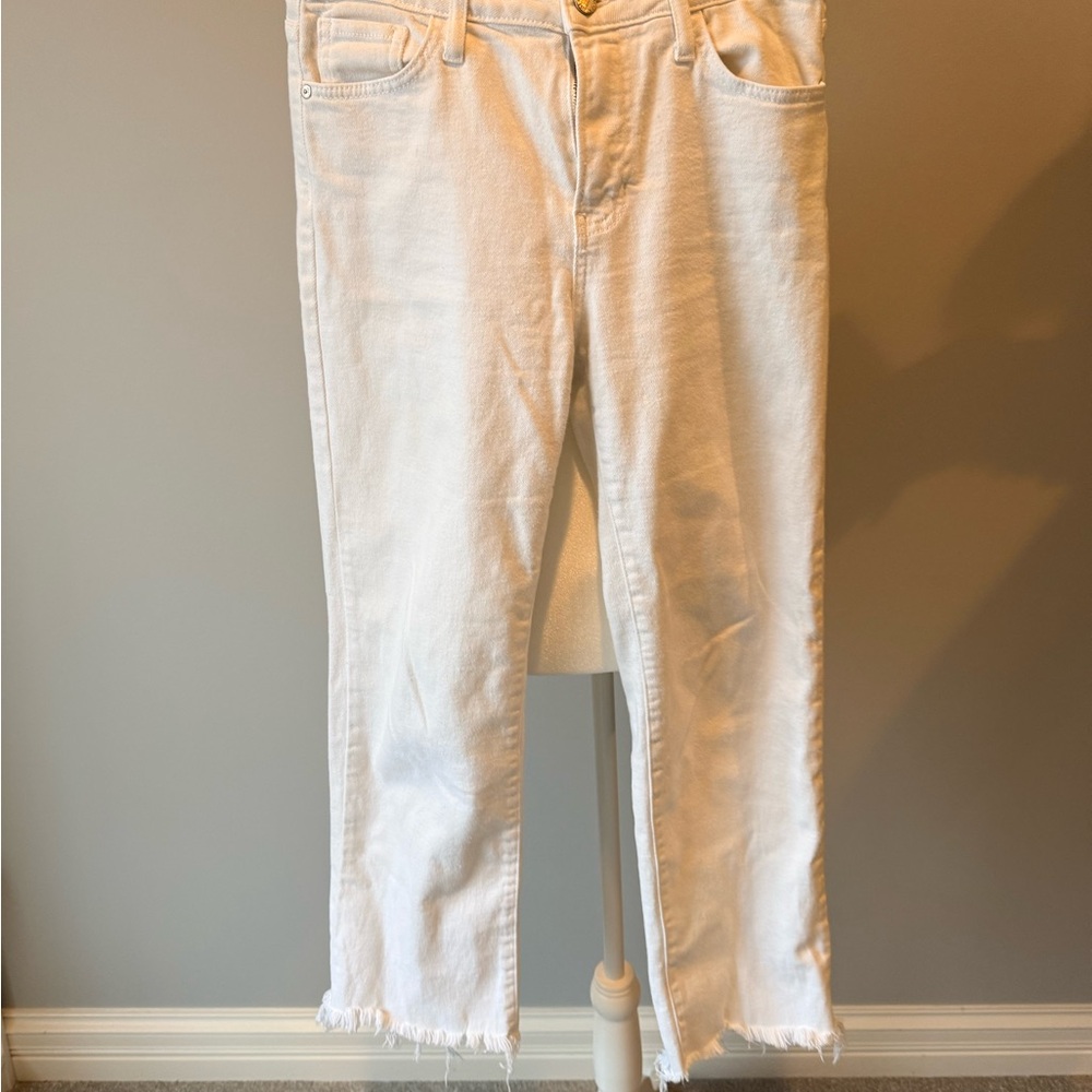 Just Black Women's Cream Cropped Jeans